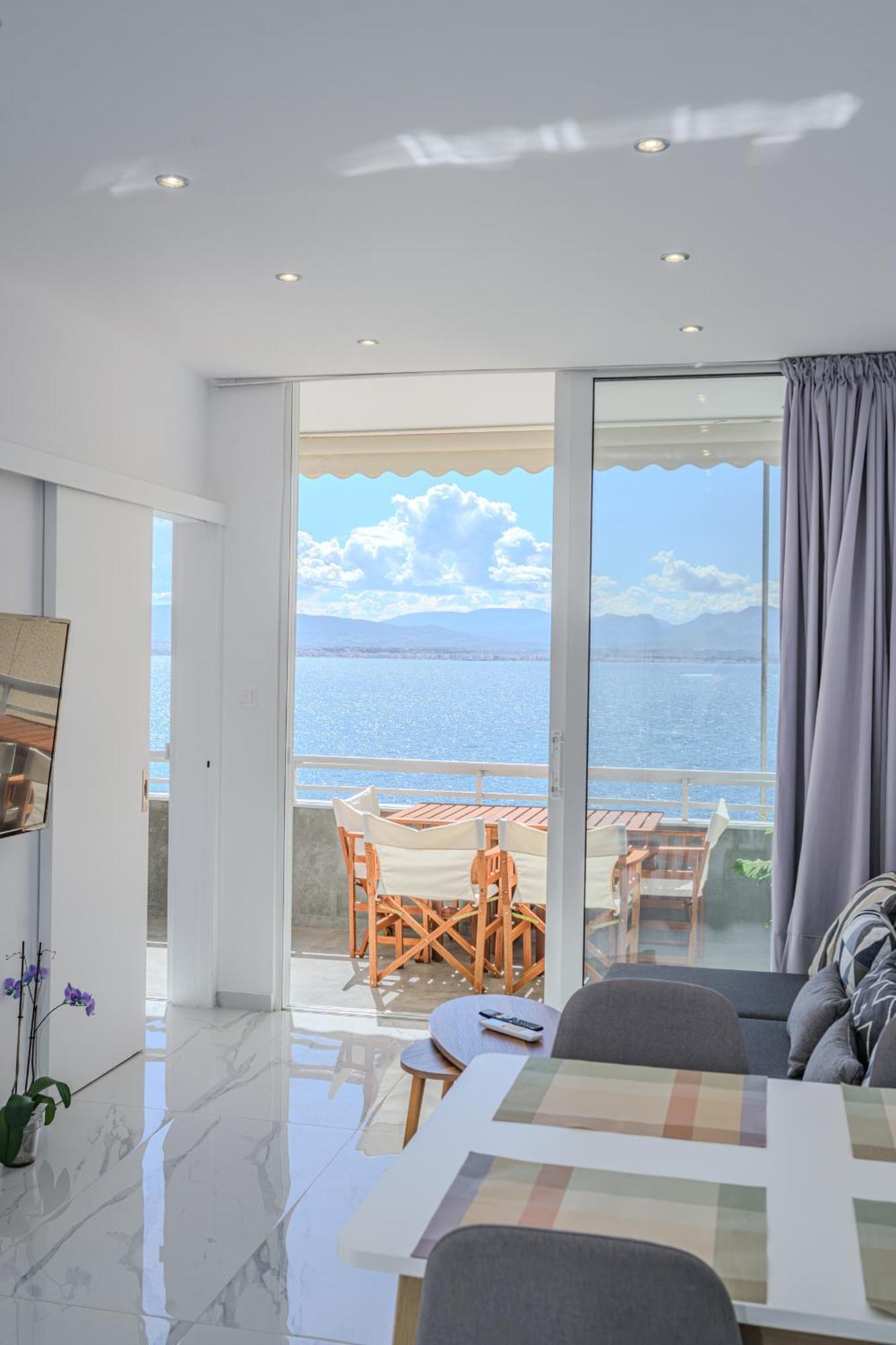 Ble Property Atlas Loutraki  Exterior photo